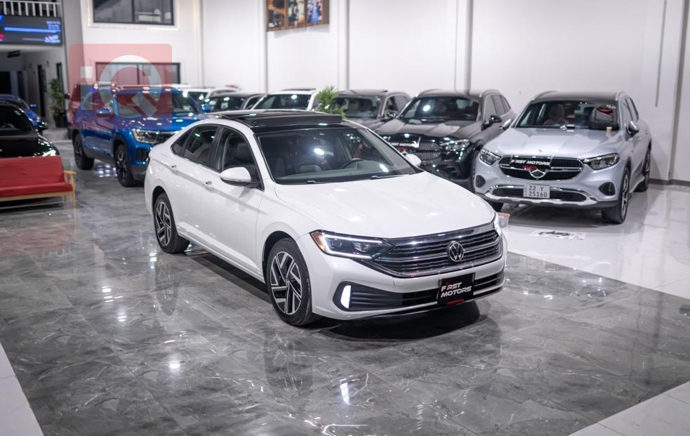 https://cdn.iqcars.ioddd529eb-53a8-4883-afdf-8dfac15495ad_0.jpg